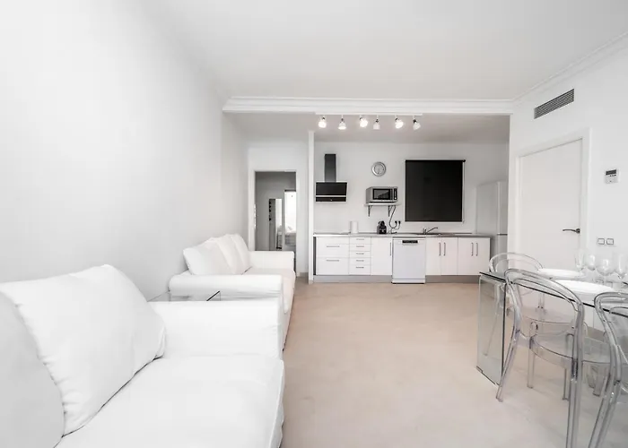 Granvia732 Apartman *